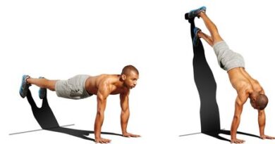 Körpergewichtsübungen für das Heimtraining