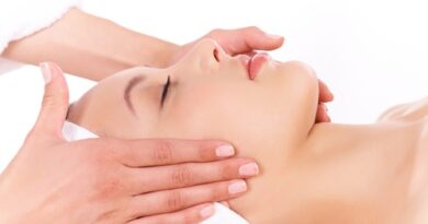 Der All-In-One-Leitfaden zur Durchführung einer Gesichtsmassage