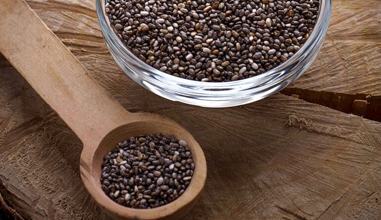 Die Vorteile von Chiasamen und wie man sie zu Ihrer Ernährung hinzufügt